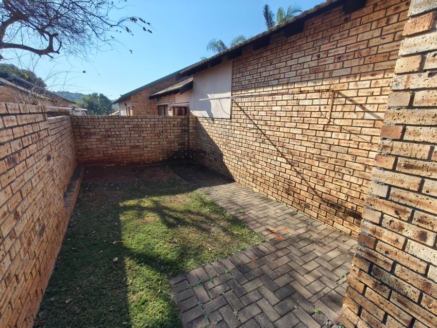 To Let 3 Bedroom Property for Rent in Cashan North West